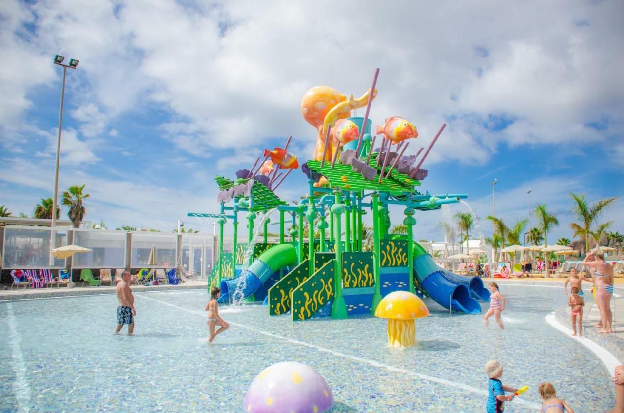 Relaxia Lanzasur Club - Aqualava Water Park Hotel Playa Blanca  Exterior photo